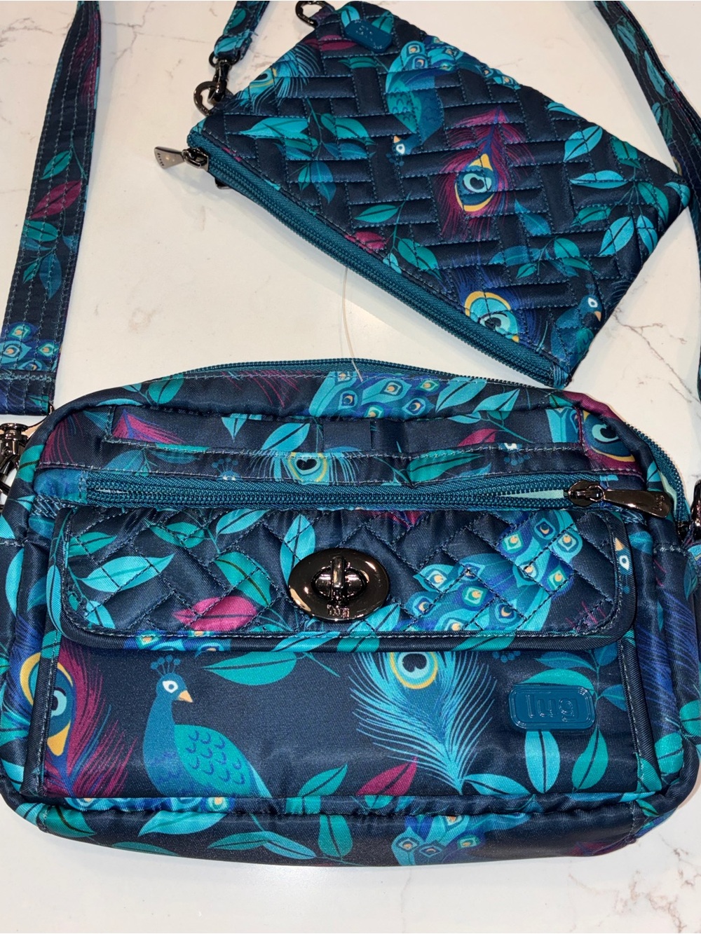 Lug Switch Convertible RFID Crossbody Bag & Matching Pouch Discontinued Peacock - Picture 2 of 6